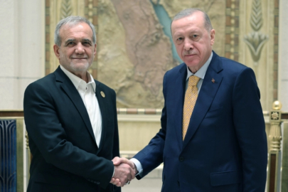 Cumhurbaşkanı Erdoğan İran Cumhurbaşkanı Pezeşkiyan ile görüştü