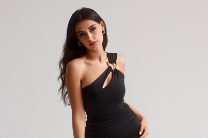 Güzel Oyuncu Ceren Güzin Sönmez'den Kültür - Sanat Atağı