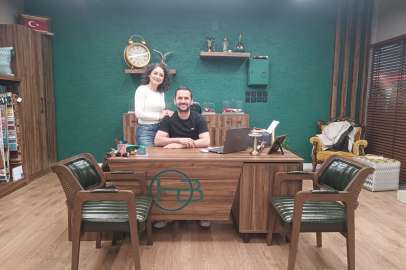 BUTTİM’den Dünyaya Renk Cümbüşü: Halil Bakadur Yaz Sezonunu Görkemli Bir Koleksiyonla Açtı!