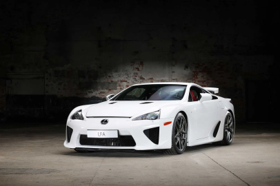 Lexus’un İkonik Modeli LFA, Türkiye’de Otomobil Tutkunlarının Kalbini Fethetti